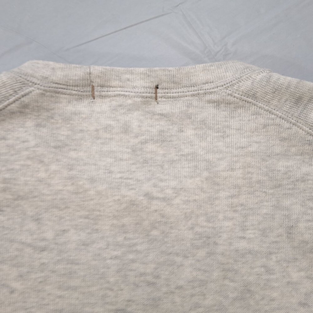 Banana Republic | Double Knit Crew Neck T-Shirt | Light Gray | Size Large - Picture 9 of 10